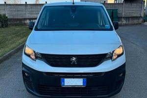 FURGONE PEUGEOT PARTNER
