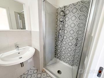 Camera con bagno privato per studente