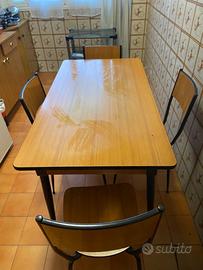 Tavolo e sedie vintage 50 60 formica