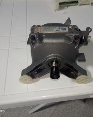 Lavatrice SIEMENS IQ300 modello WM12N48IT705