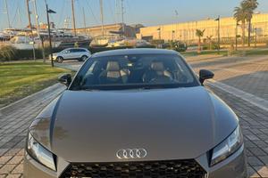 Audi TTs da vetrinaa