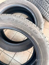 Gomme invernali Pirelli 235.50.19