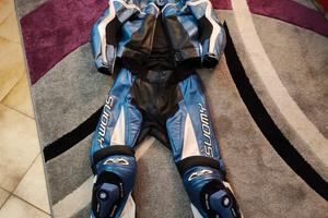 tuta moto suomy spezzata