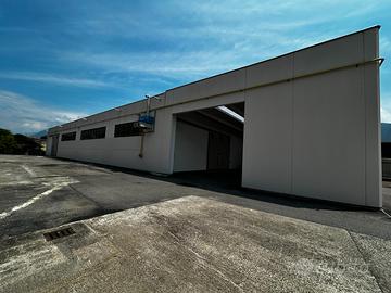 Capannone con piazzale a Costa Volpino (BG)