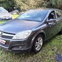 OPEL Astra 1.7 CDTI 110CV 5 porte Cosmo