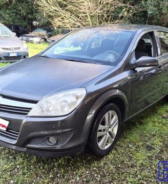 OPEL Astra 1.7 CDTI 110CV 5 porte Cosmo