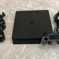 PlayStation 4 Slim + controller | Come Nuova