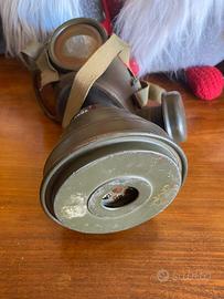 Maschera militare antigas