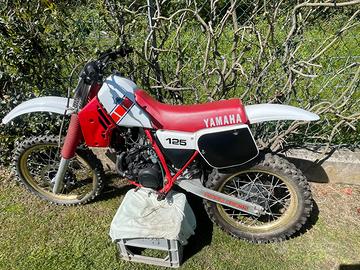 Moto cross yamaha yz 125 1985