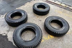 Pneumatici Continental 235/85 R16C