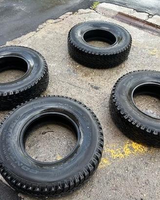 Pneumatici Continental 235/85 R16C