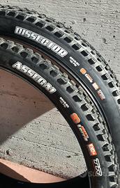 Maxxis Assegai Dissector enduro-downhill