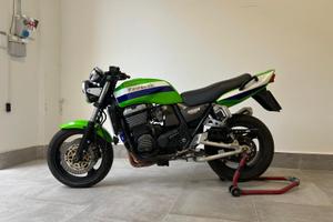 Kawasaki ZRX 1100 Replica Lowson