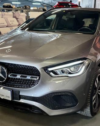 MERCEDES-BENZ GLA 200 d Automatic Sport Plus