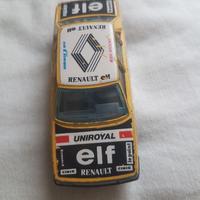Modellino  Burago Renault 9 African tour