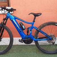 bici elettrica GIANT