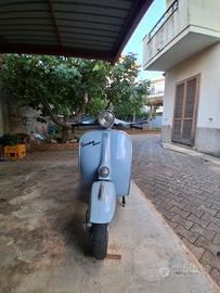 Vespa Piaggio 125 Special 1964