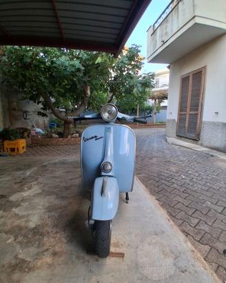 Vespa Piaggio 125 Special 1964