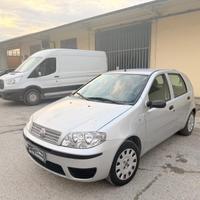 Fiat Punto 1.2 GPL 2010 Neopatentati