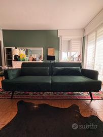 Divano verde in velluto di Maison du Monde