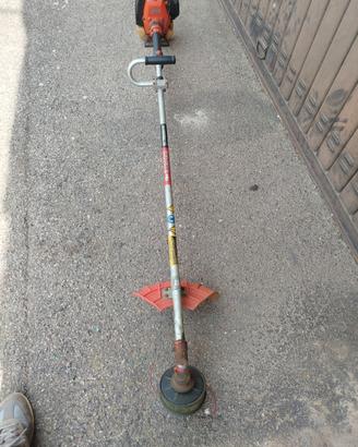 Decespugliatore komatsu