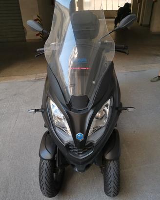 Piaggio MP3 Sport