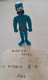 Sorpresine kinder serie " Monster Hotel"