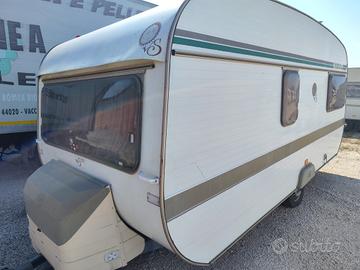 Roulotte Giacomella VS460