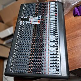 Mixer  Behringer XENYX XL3200 