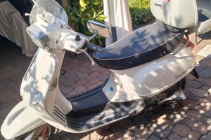 Vespa 125 S 2011