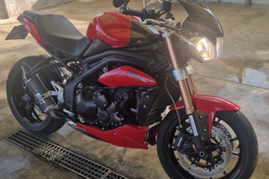 Triumph Speed Triple