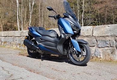 Yamaha Xmax 300