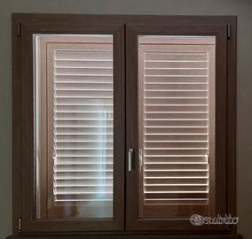 Persiane Spissu porte interne finestre posa