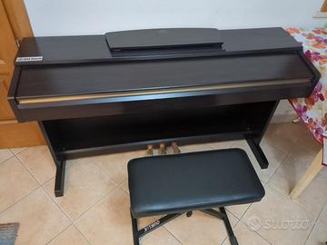 Pianoforte elettrico Yamaha Arius come nuovo