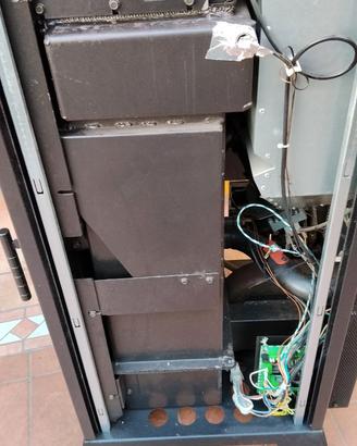 Stufa a pellet Ravelli HRV 120 STYLE 2.0 IDRO