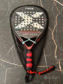Racchetta padel