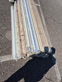 PLAFONIERE A DUE NEON USATE