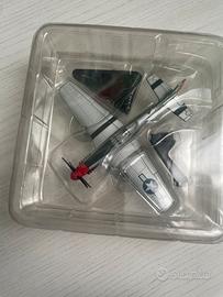 modellino aereo P-51D Mustan