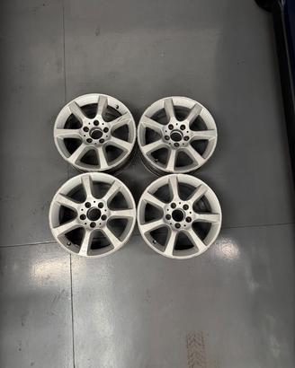 Set di 4 Cerchi Mercedes da 16"