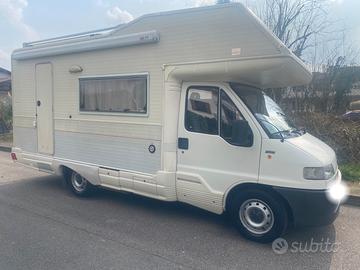 Camper gran duca su Fiat Ducato 2.5TD 6 posti