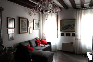 3 LOCALI A VENEZIA