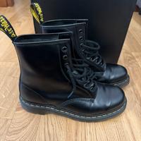Dr. Martens anfibi unisex