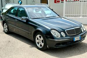 Mercedes-benz E 270 CDI cat Avantgarde