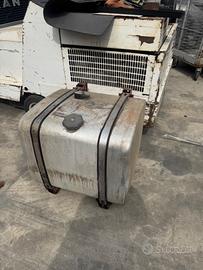 Serbatoio IVECO 300L