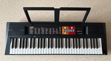 Yamaha Digital Keyboard PSR-F51