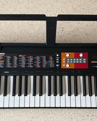 Yamaha Digital Keyboard PSR-F51