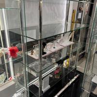 VETRINA DA NEGOZIO IN VETRO