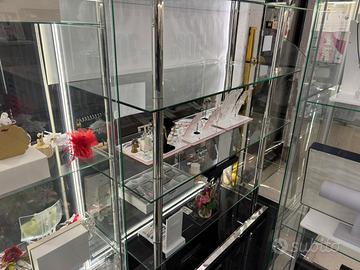 VETRINA DA NEGOZIO IN VETRO