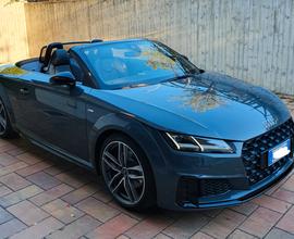 AUDI TT Roadster 40 TFSI S tronic 2020