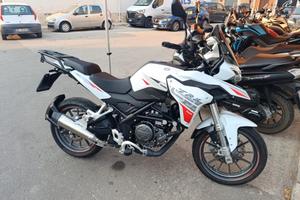 Benelli TRK 251 2024